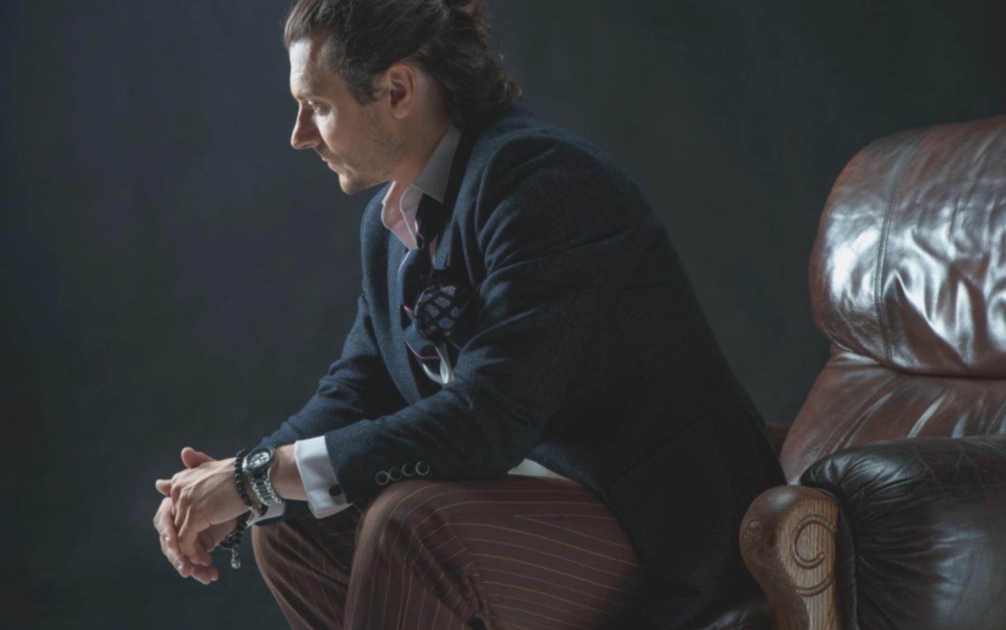 Actor focused during a live interactive webinar session